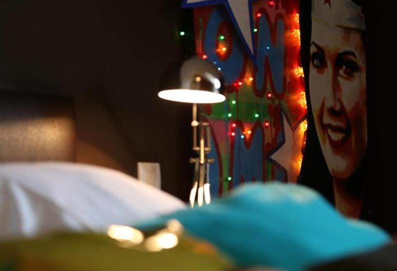 اتاق استاندارد, Le Grand Duc