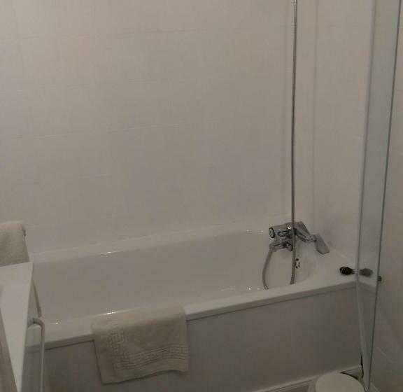 غرفة قياسية, Le Magiot