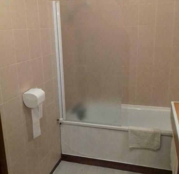 غرفة قياسية, Le Magiot