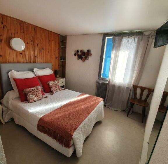 스탠다드 룸, L'envie Des Mets