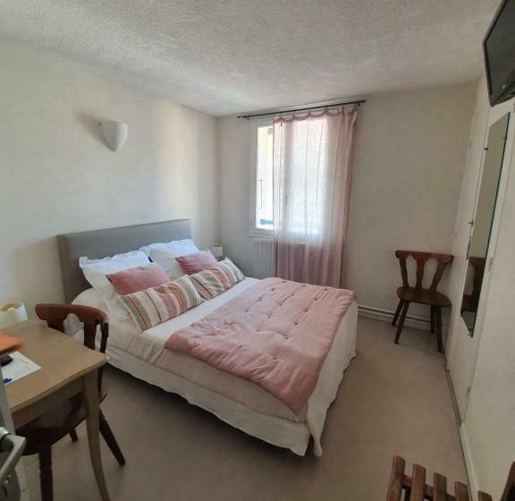 스탠다드 룸, L'envie Des Mets