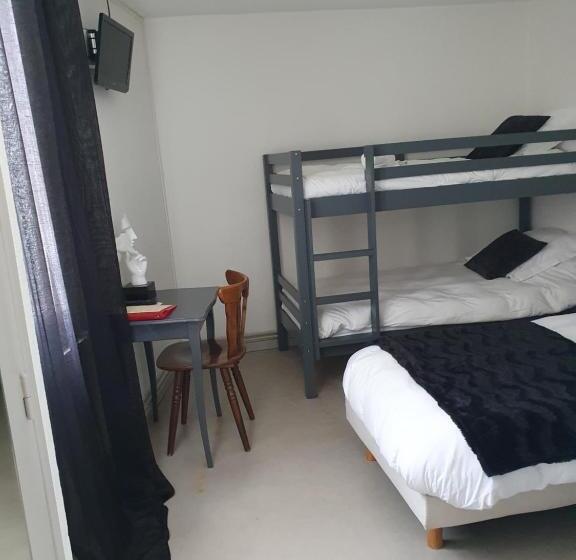 스탠다드 트리플 룸, L'envie Des Mets