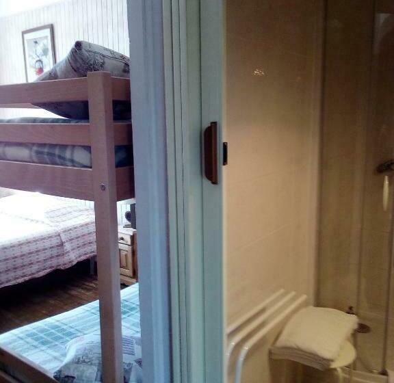 4인용 스탠다드 룸, Les 4 Montagnes