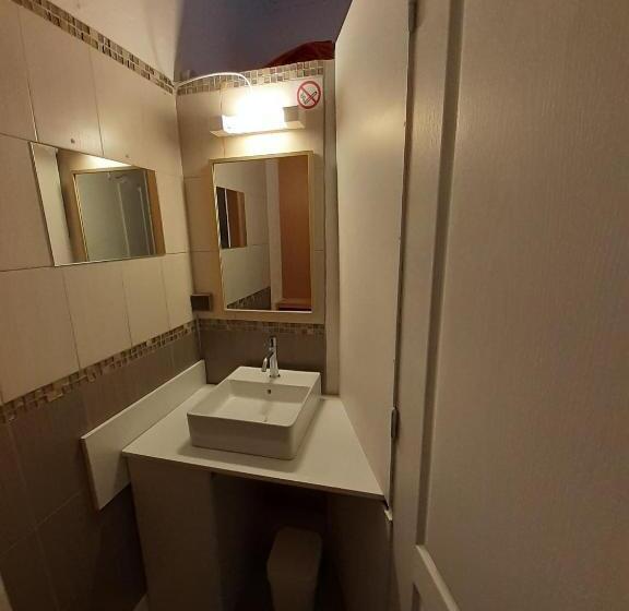 스탠다드 트리픔 룸 공동욕실, Les 4 Montagnes