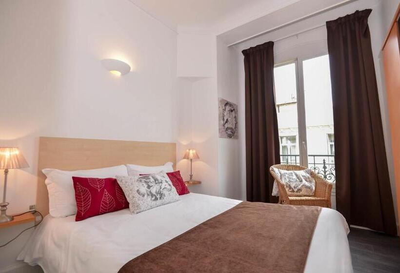 Quarto Estandar, Select