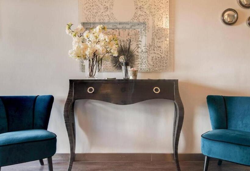 ファミリールーム, Select