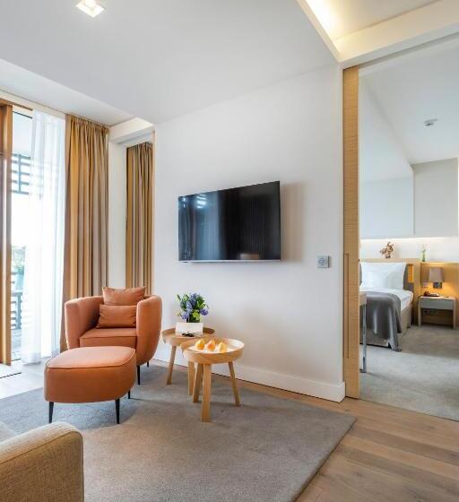 Полулюкс, Budersand Hotel   Golf & Spa   Sylt
