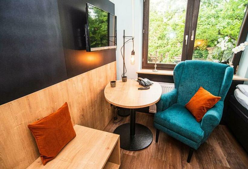 スタンダードシングルルーム, Burghotel Pass