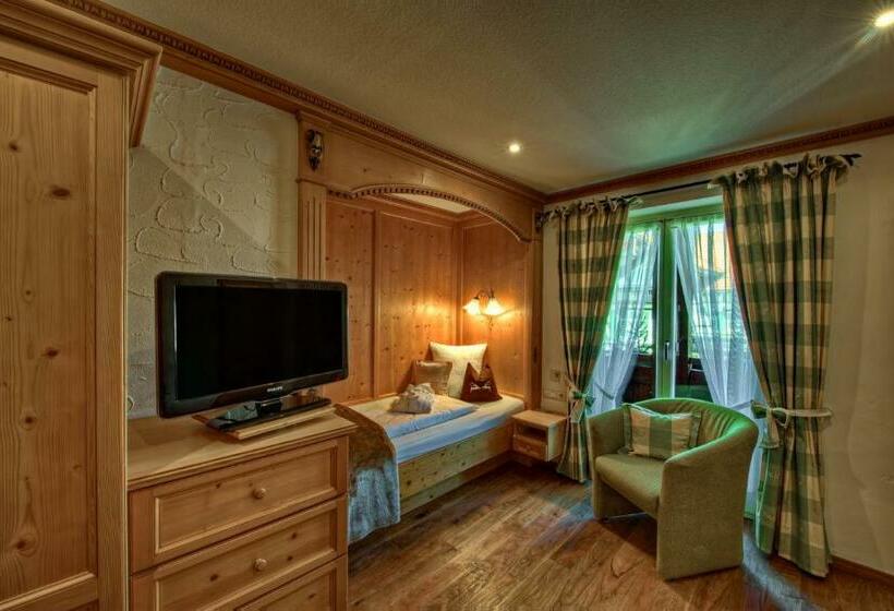 חדר סטנדרט יחיד, Diana Naturpark