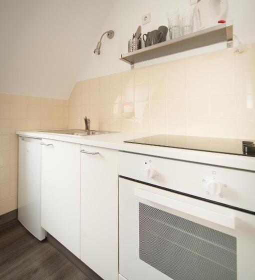 ２ベッドルームアパートメント, Five Reasons Hostel &