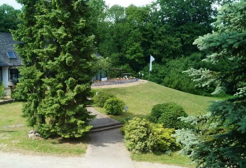 Talo 2 Makuuhuonetta, Forsthaus Ferienhotel Am Dobrock