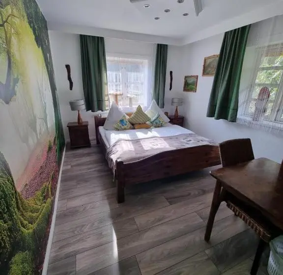 Huoneisto 2 Makuuhuonetta, Forsthaus Ferienhotel Am Dobrock