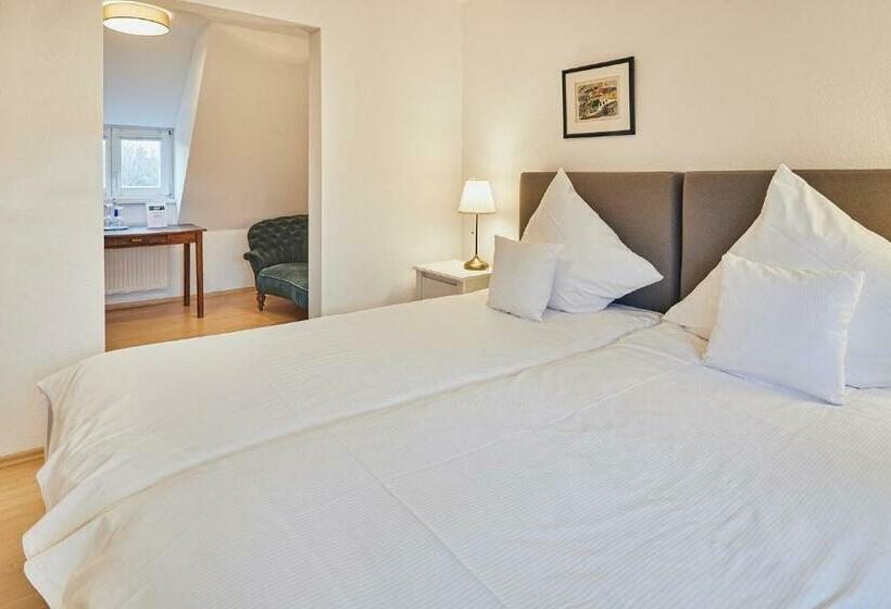 חדר סטנדרט, Gutshotel Baron Knyphausen