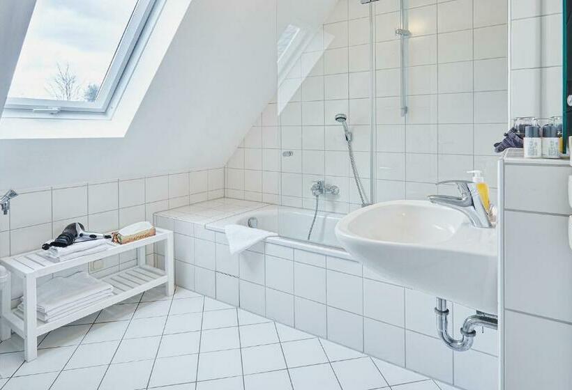 חדר סטנדרט, Gutshotel Baron Knyphausen