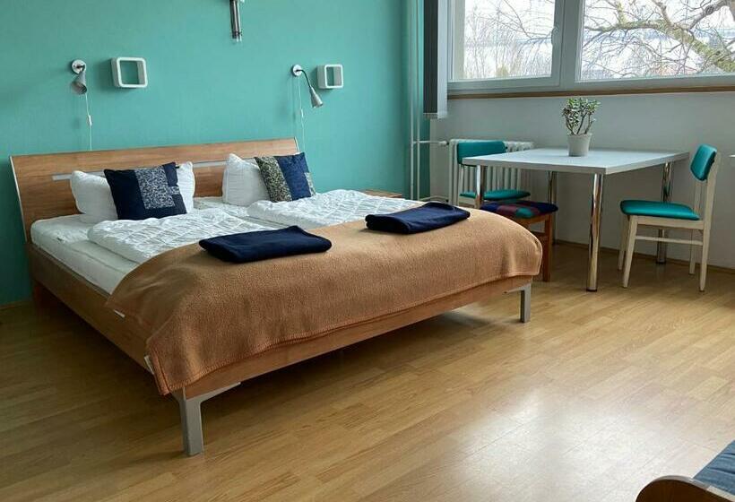 Номер Стандарт Индивидуальный Совместная Ванная, Hostel Stralsund