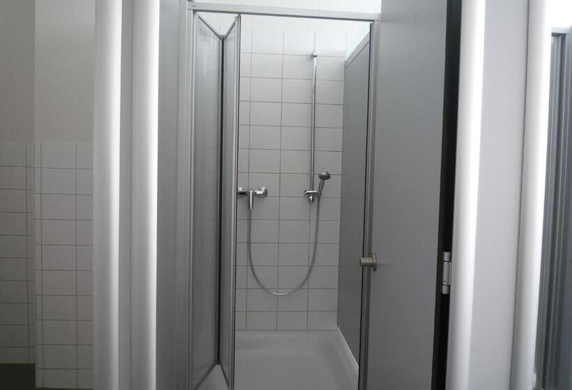 Номер Стандарт Четырехместный Совместный Санузел, Hostel Stralsund