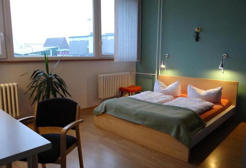 Номер Стандарт, Hostel Stralsund