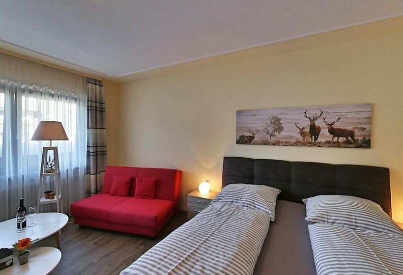 스탠다드 룸, Am Hirschpark