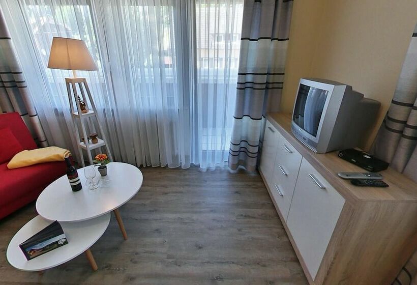 스탠다드 룸, Am Hirschpark