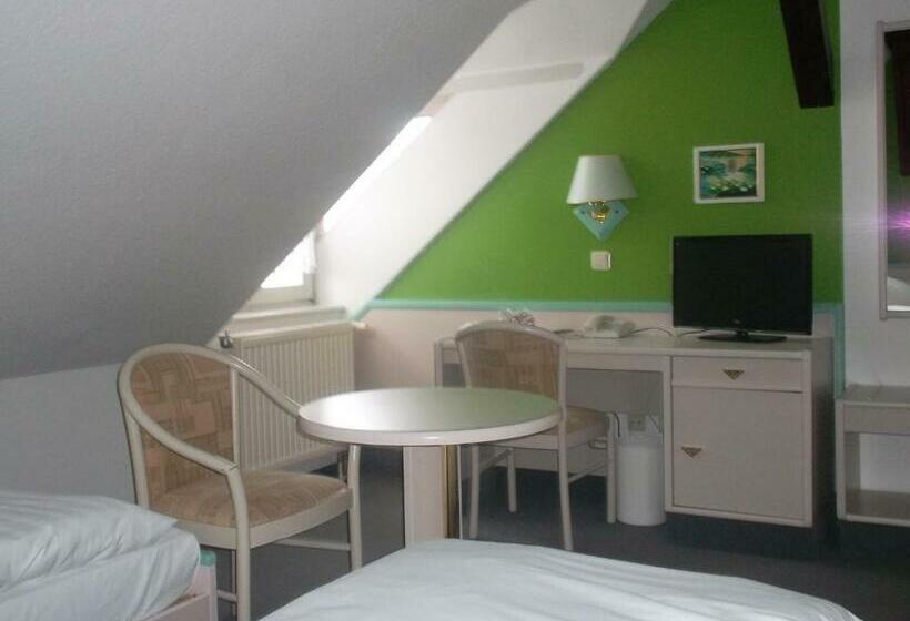 标准间, Am Seetor