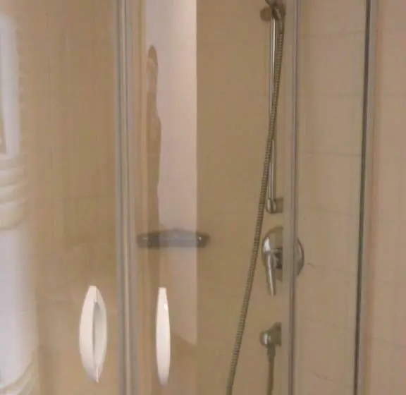 Quarto Comfort, Angerer