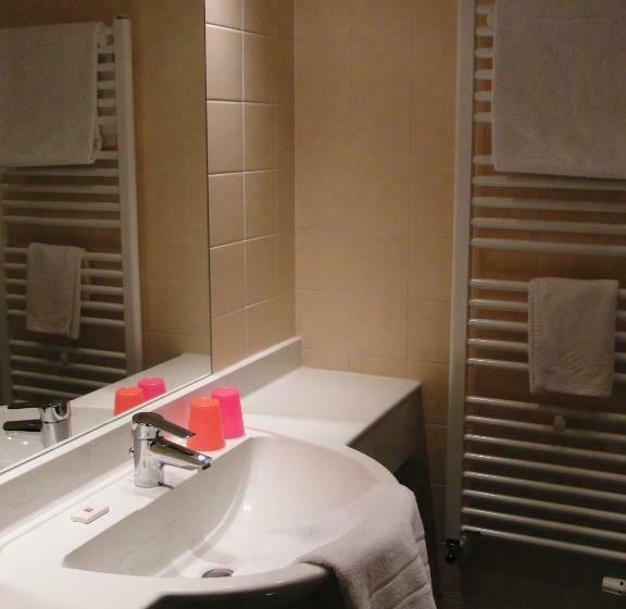 스탠다드 스튜디오, Angerer