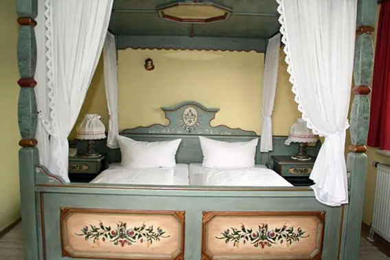 スタンダード４人部屋, Bayerischer Hof Rehlings