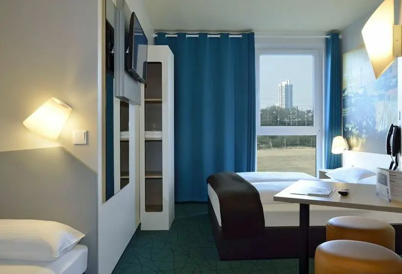 Standard Kolmen Hengen Huone, B&b Hotel Köln Messe