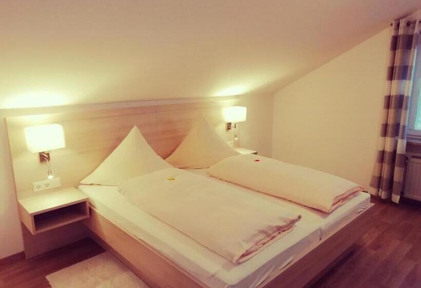 이코노미 룸, Büchelsteiner Hof