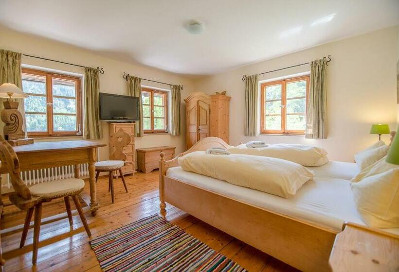 Apartamento 2 Dormitórios, Berggasthof Butzn Wirt