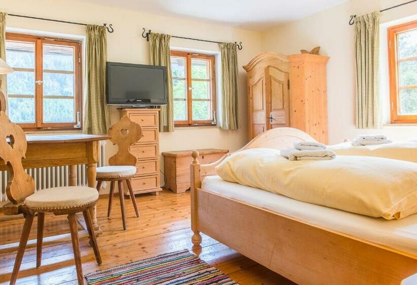 Apartamento 2 Dormitórios, Berggasthof Butzn Wirt