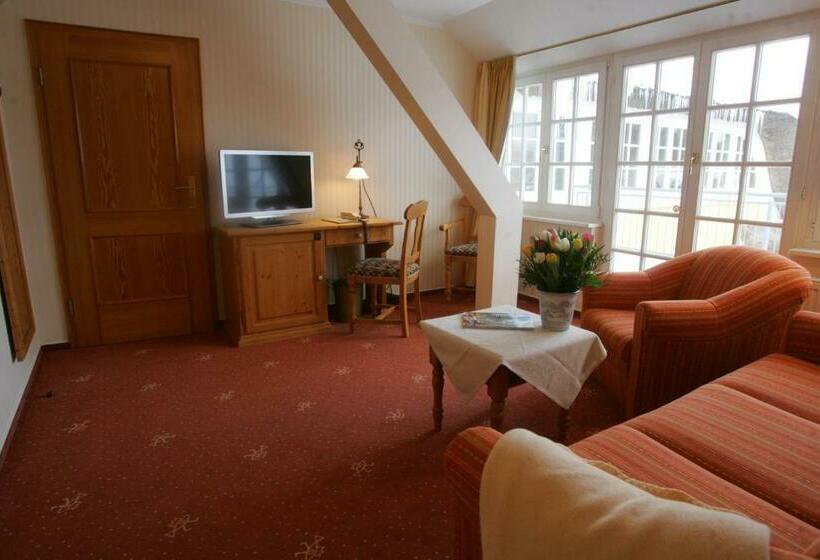 ジュニアスイート, Der Fischländer Garni