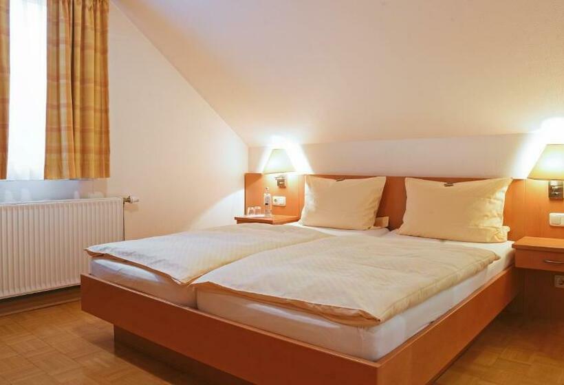 חדר סטנדרט, Deutsches Haus