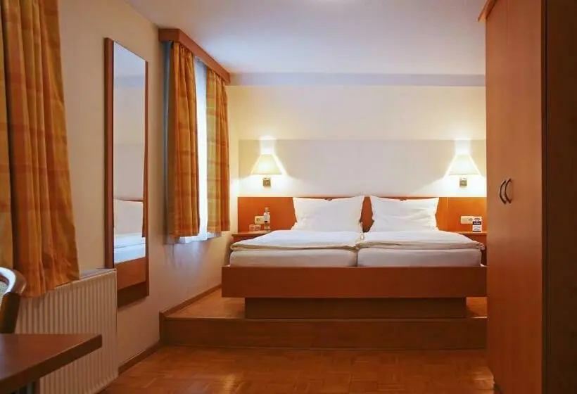 Standard-huone, Deutsches Haus