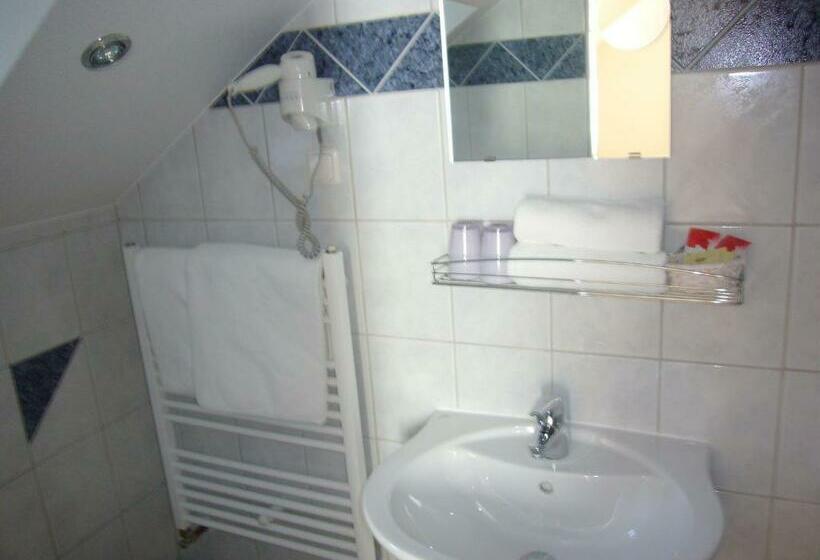 חדר סטנדרט, Deutsches Haus