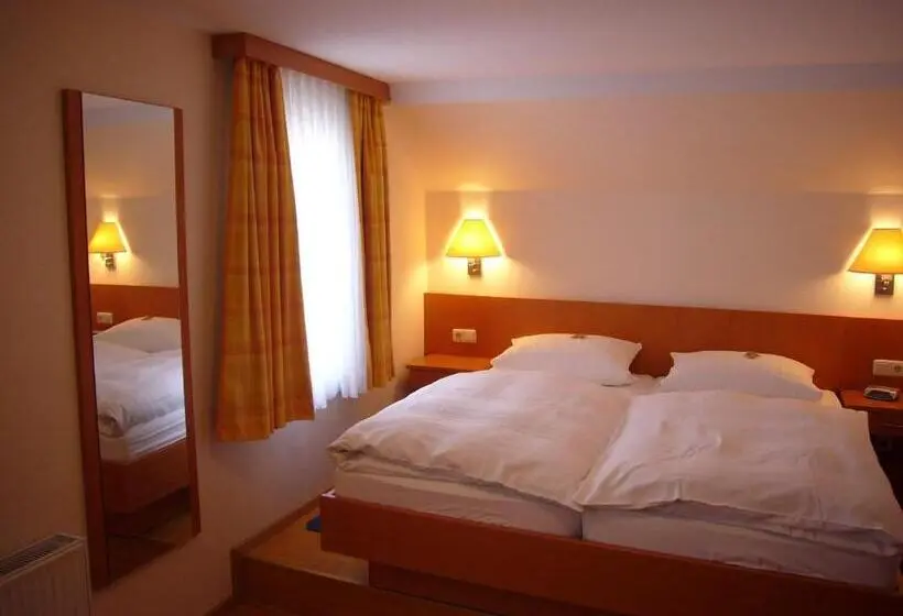 Comfort-huone, Deutsches Haus