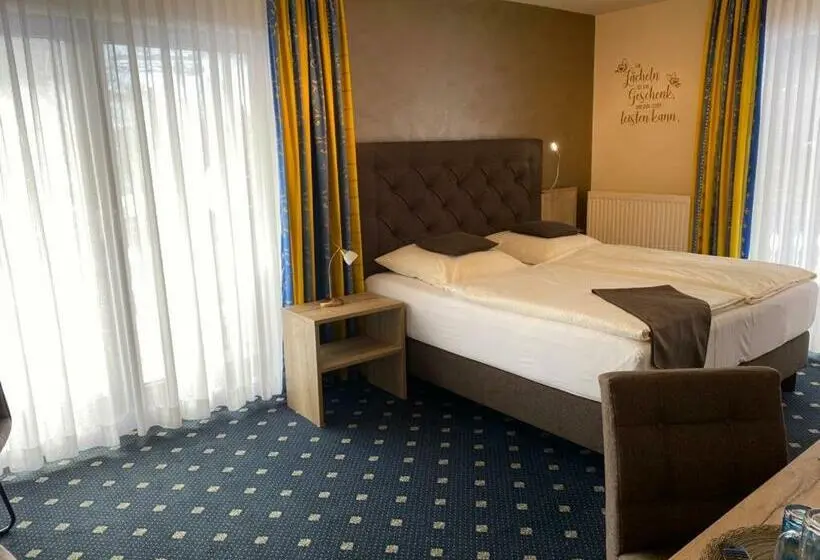 Standard Room with Balcony, Gästehaus Forellenhof