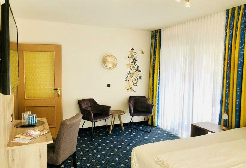 غرفة قياسية مزوَّدة بشُرفة, Gästehaus Forellenhof