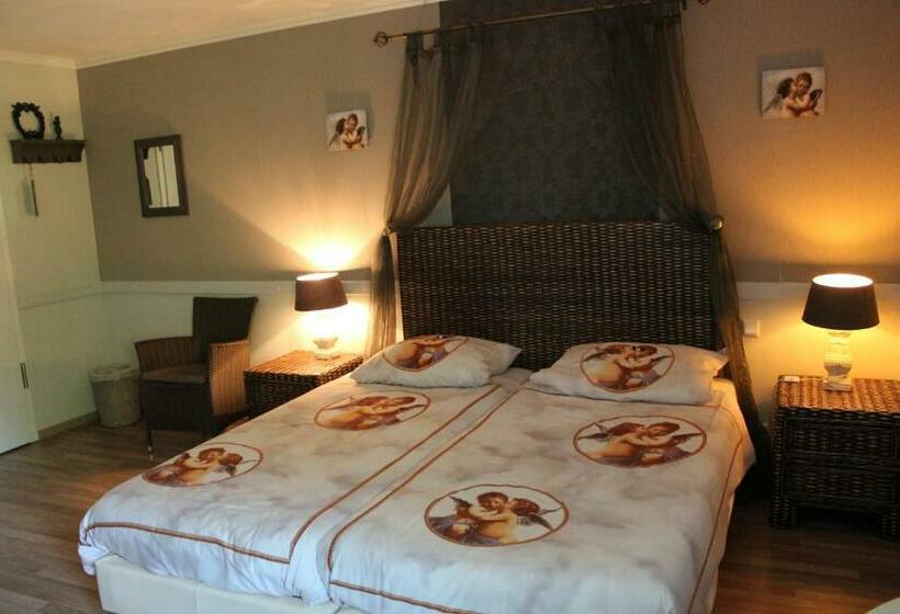 Quarto Triplo Estandar, Groote Engel