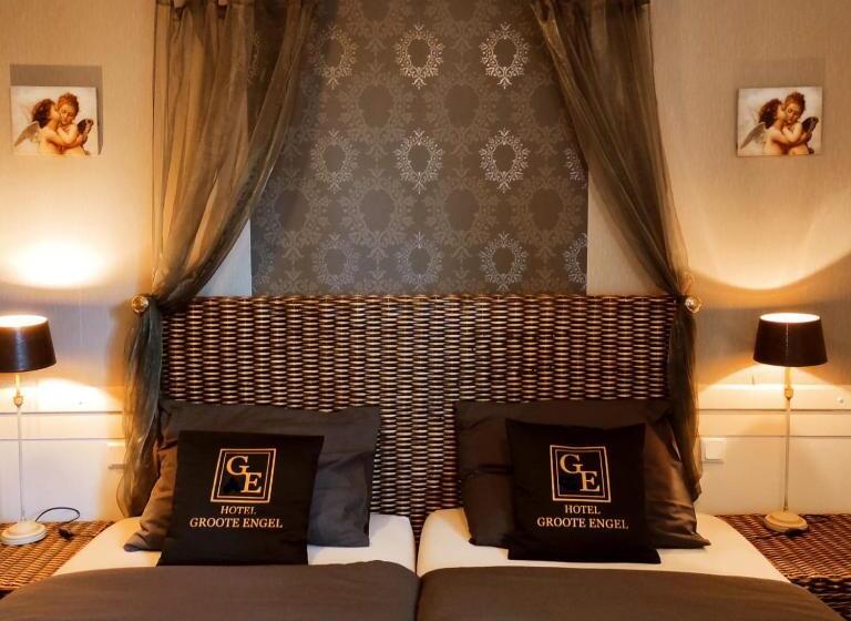 اتاق استاندارد سه نفره, Groote Engel