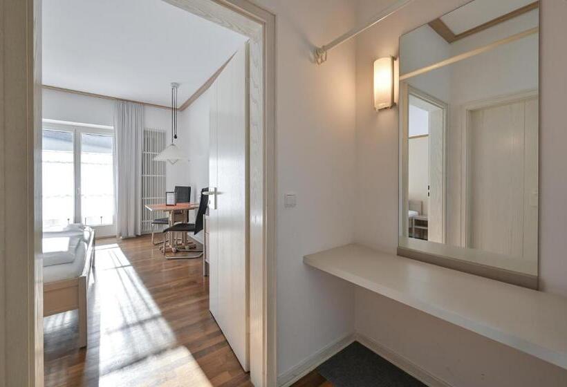 اتاق استاندارد با بالکن, Gästehaus Sankt Ulrich