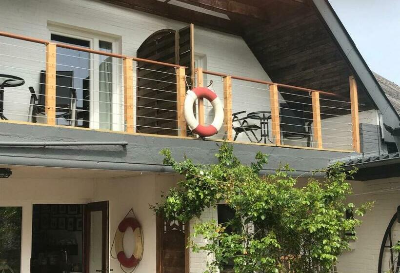 스탠다드 룸, Knurrhahn