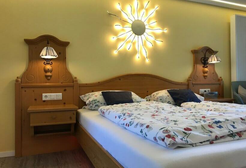 标准间, Landhaus Florian