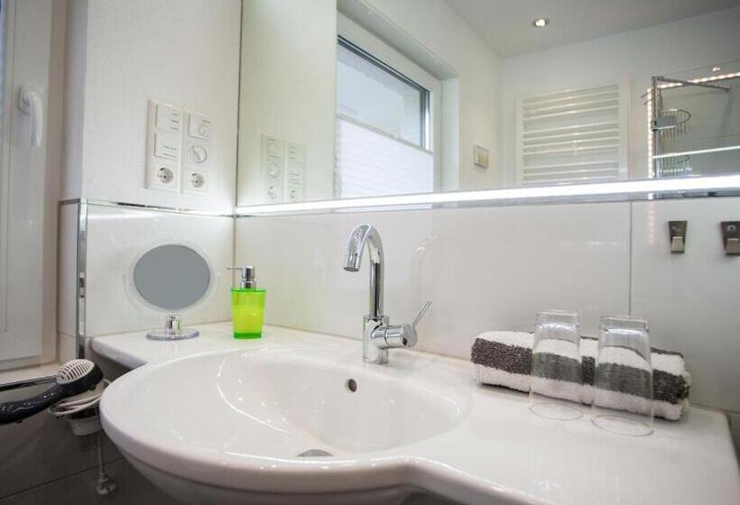 标准间, Landhaus Florian