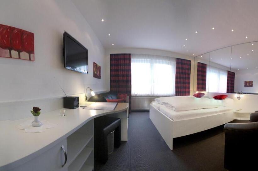 Quarto Triplo Estandar, Landhaus Florian