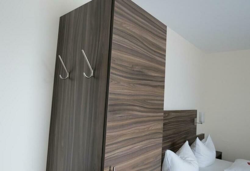 스탠다드 룸, Restaurant Zum Stern