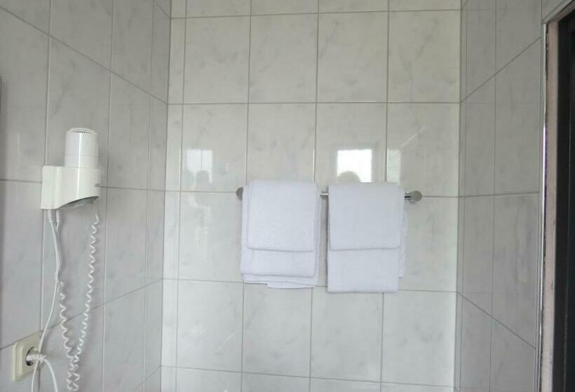 스탠다드 룸, Restaurant Zum Stern