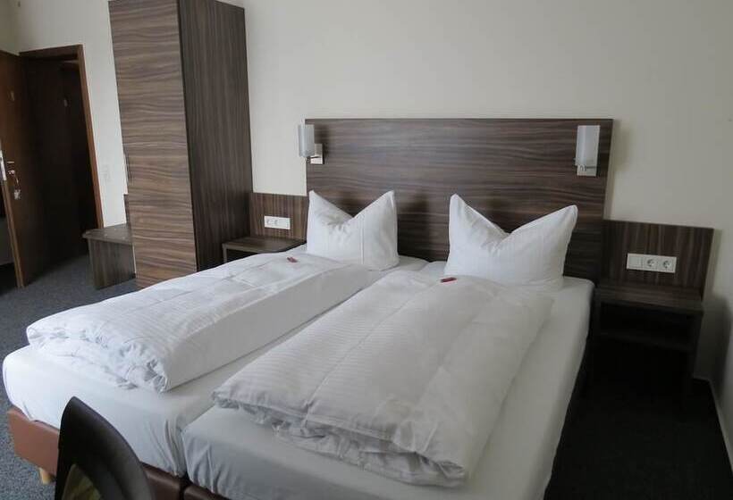 스탠다드 트리플 룸, Restaurant Zum Stern