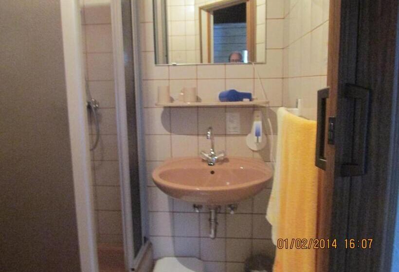 スタンダードルーム, Schauenburg