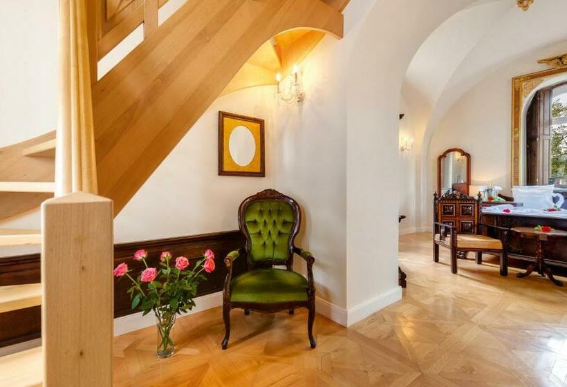 スイート, Schloss Purschenstein